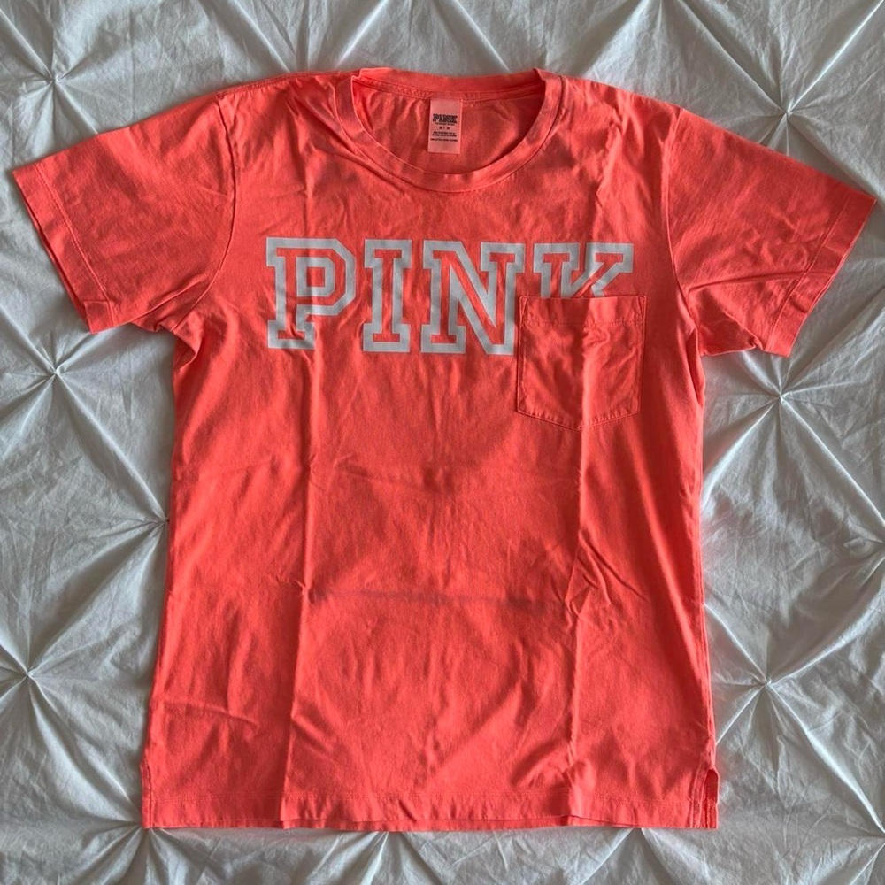 victoria’s secret pink campus tshirt